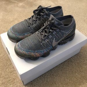 nike air vapormax grey multicolor